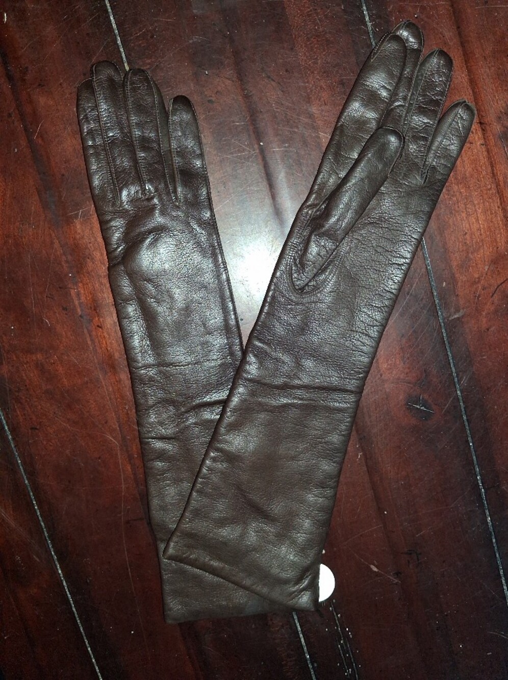 isotoner Long Brown Leather Women's Gloves